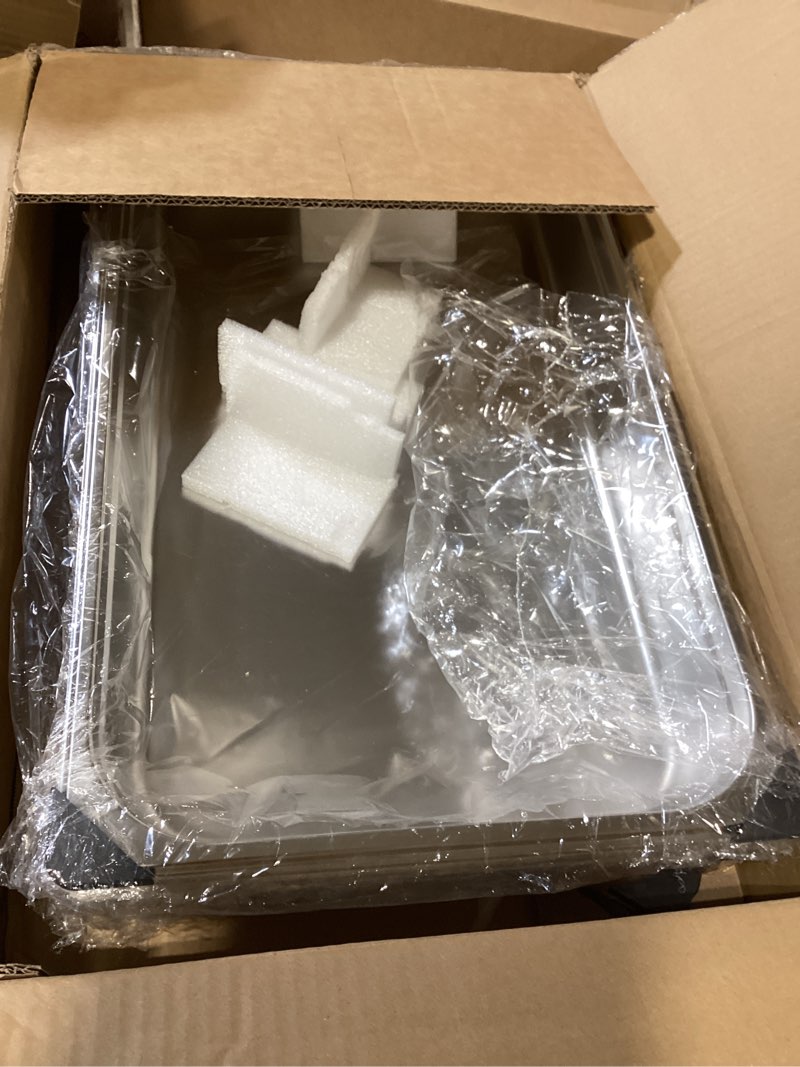 Condition photo showing New/Like New for vevor 6 pack stainless steel hotel pans,2.5-inch deep 0.8mm thick commercial food pans, anti-jam catering trays for steam tables, for home, party, restaurant, hotel, buffet 2.5 inch deep 6 pack 1/1 size