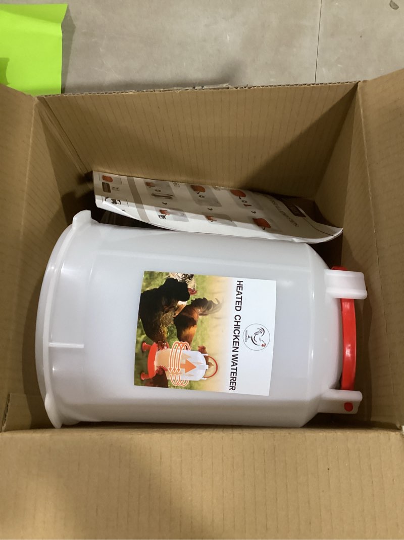Condition photo showing Good Condition for Farm Innovators Heated Chicken Waterer, Hanging Poultry Water Fountain, 3 Gallon, Red - Plastic Water Dispenser with Heater for Chicks, Chickens, and Livestock 3 Gallon Single