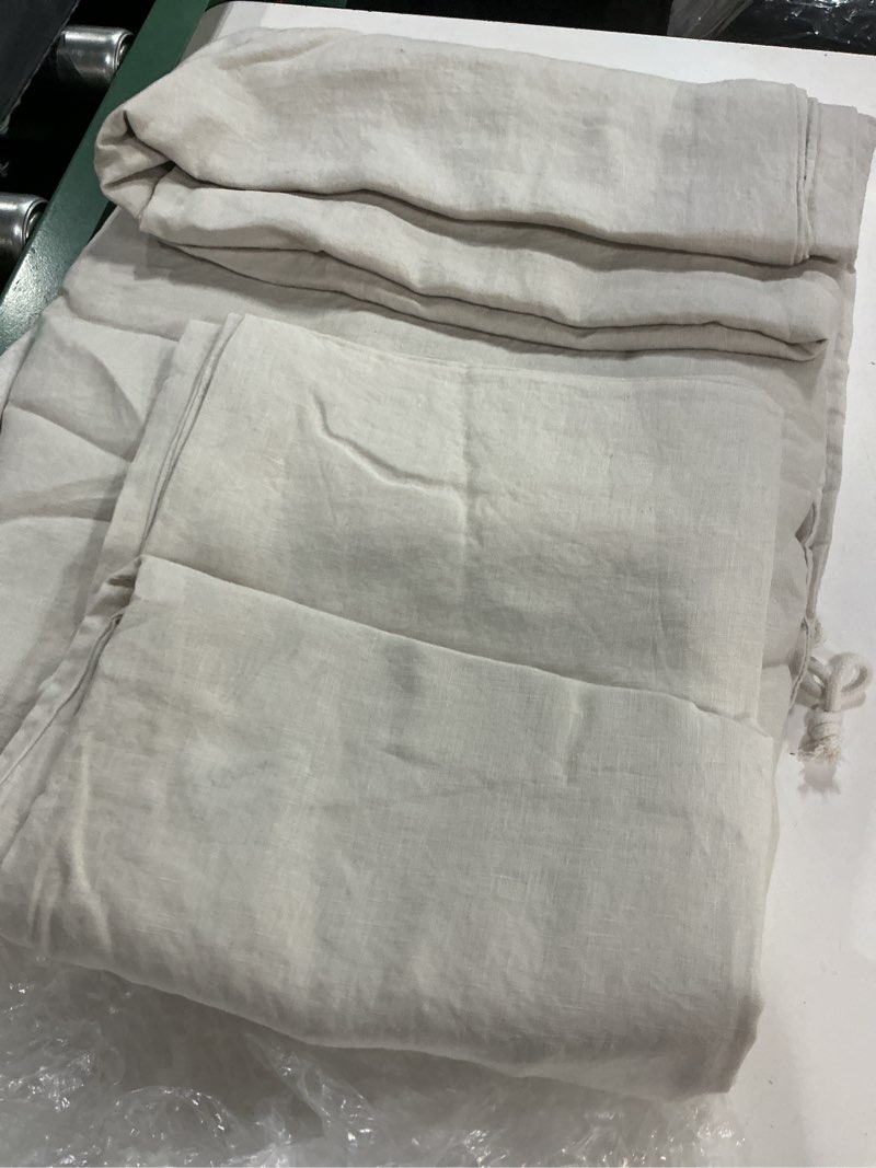 Condition photo showing Good Condition for quince, european linen duvet cover ,set of 3 pcs/king cal king/sand