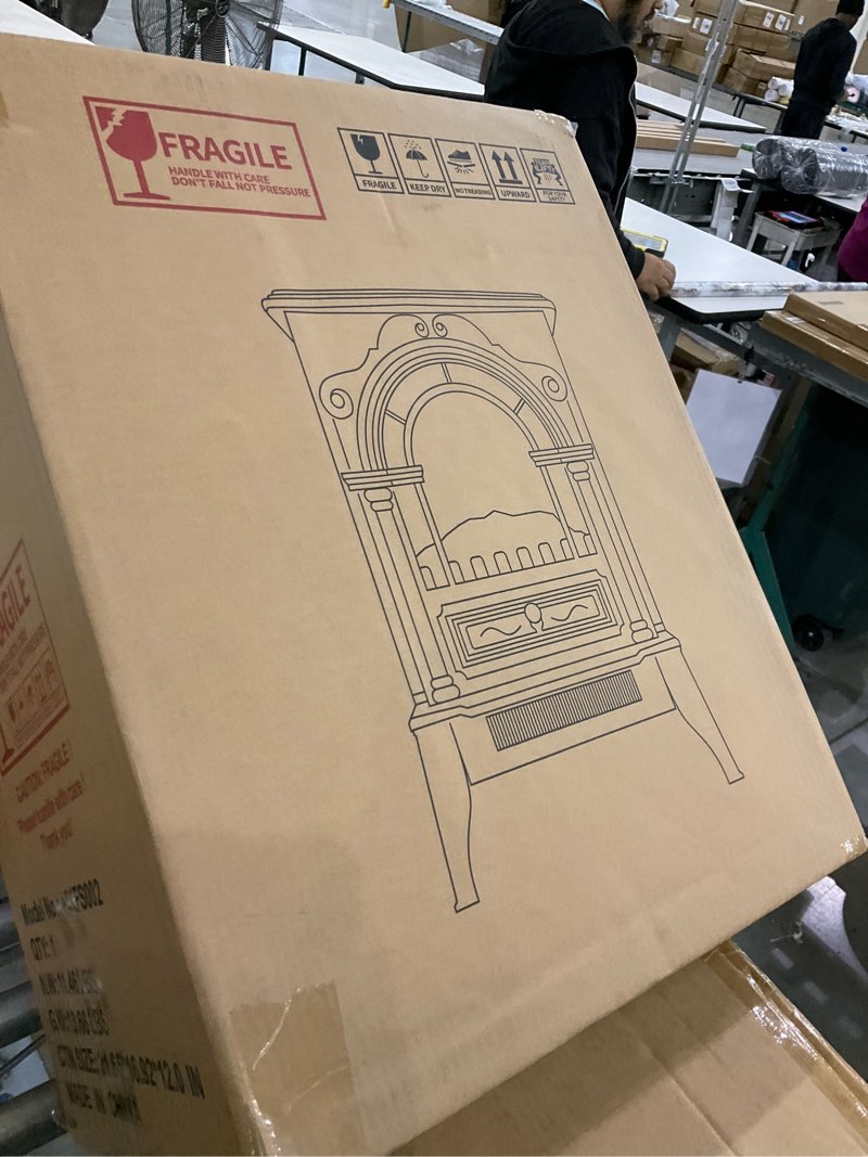 Freestanding flame effect fireplace