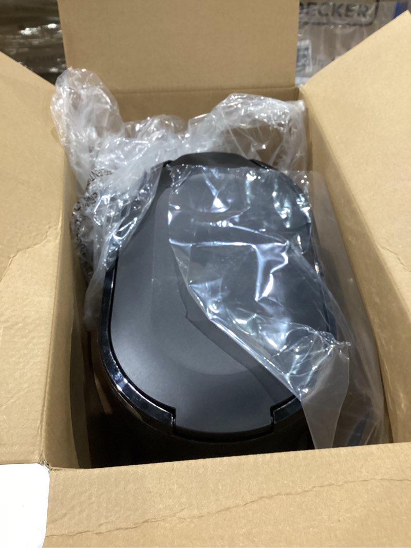 Condition photo showing Good Condition for black+decker split brew 12-cup digital coffee maker, cm0122, iced or hot coffee, programmable, quick touch, 4-hour keep warm black cold & hot brew