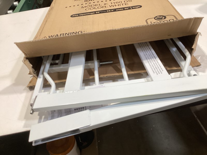 Condition photo showing Good Condition for regalo safety 38" baby gate for doorways & bottom of stairs, pressure mount design for babies, toddlers & pets, tested & safe for 30 years, american designed, american owned, white white 29-38.5"w x 30"h