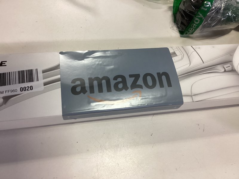 Condition photo showing New/Like New for Car Seat Gap Filler Set of 2, Soft Foam Multifunctional Seat Side Gap Filler with Organizer & Hook Function, 3in1 Gap Stopper Universal Fit Car SUV Truck Fill The Gap Between Seat & Console Black Most Cars – Standard