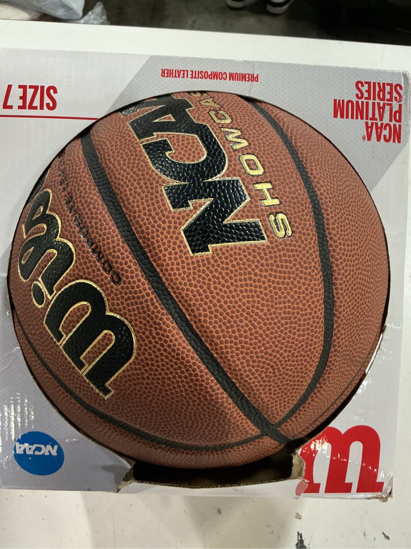 Condition photo showing New/Like New for wilson ncaa final four basketball size 7 - 29.5"