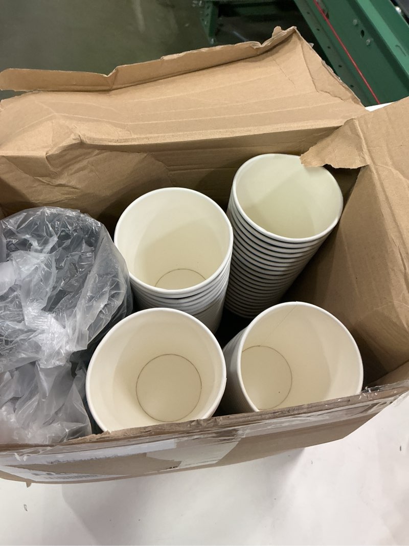 Condition photo showing Good Condition for Foaincore 200 Pcs/100 Sets 16 oz Halloween Disposable Coffee Cups with Lids 4 Styles Ghost Witches Halloween Pumpkin Disposable Paper Cups Cold Hot Beverage Drink for Party Supplies