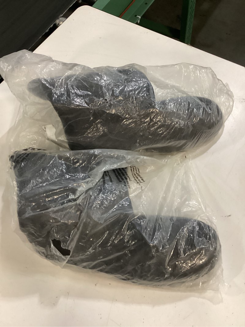 Condition photo showing New/Like New for dunlop protective footwear, chesapeake steel toe black amazon, 100% waterproof pvc, lightweight and durable, 8677677.14, size 14 us