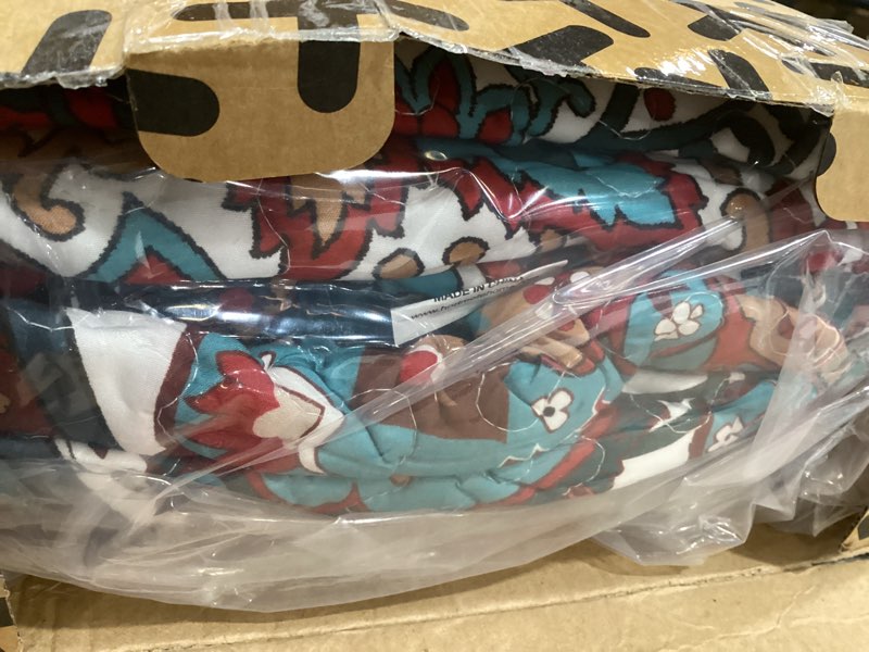 Condition photo showing Good Condition for horimote home boho quilt queen size, reversible bohemian style twill strip floral quilt beddding set, colorful and soft bedspread full size quilt coverlet for all season, 2 pillow shams (3 pieces) turquoise & red full/queen