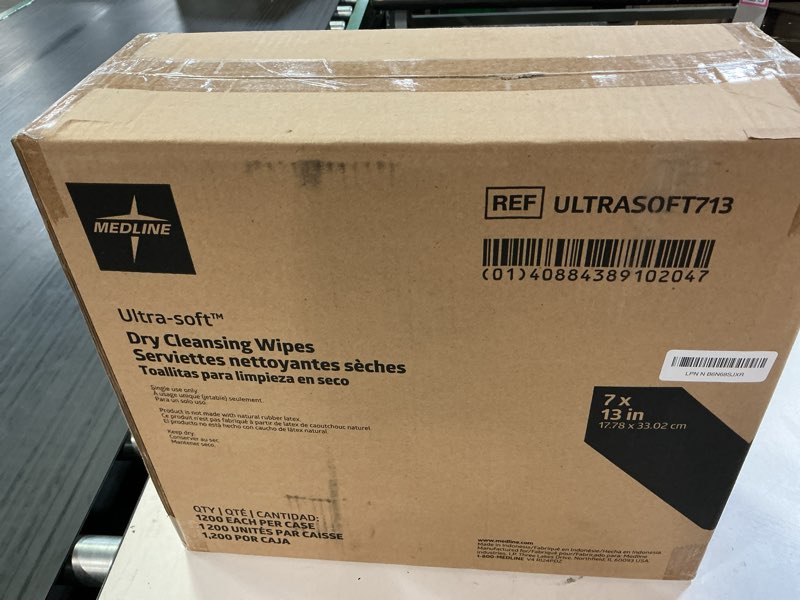 Condition photo showing New/Like New for medline ultrasoft dry baby wipes, gentle disposable cleansing cloths, 1,200 count, dry wipe size is 7 x 13 inches, great for sensitive skin and can be used as baby washcloths, incontinence wipes 7 x 13 (1200 count)