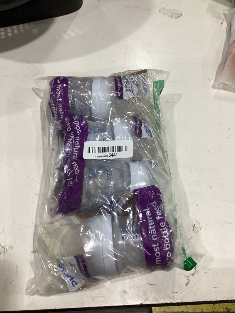 Condition photo showing Good Condition for philips avent natural baby bottles with natural response nipples (slow flow, flow 2), 4oz, 4-pack, scy900/04 clear 4 count (pack of 1) natural 4oz