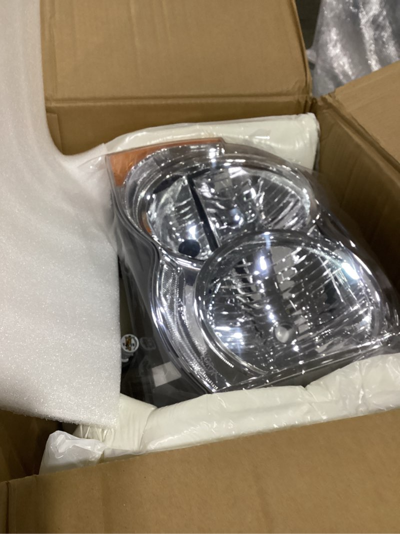 Condition photo showing Good Condition for munirater 1 Pair Headlights for 55157483AE 55157482AE Headlamp Assembly 2008-2010 Driver and Passenger Side RH&LH