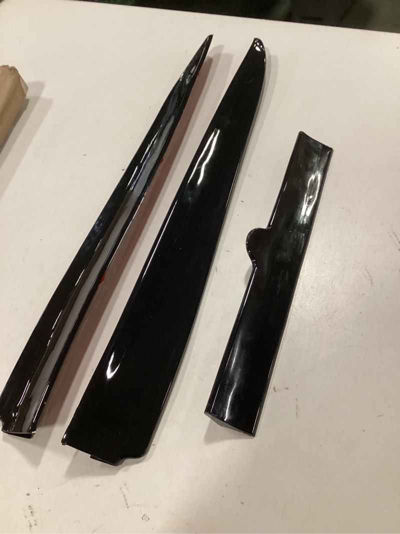 Condition photo showing Good Condition for ( similar products) car tail wing car universal roof spoiler tail spoiler trunk wing spoiler stylish