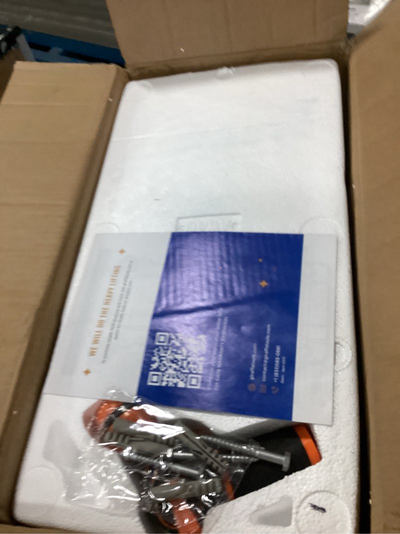 https://lotting-media.assets.bidfta.com/lotting_2d1e1e27-9e8e-4e4b-a855-9d478b9d766d