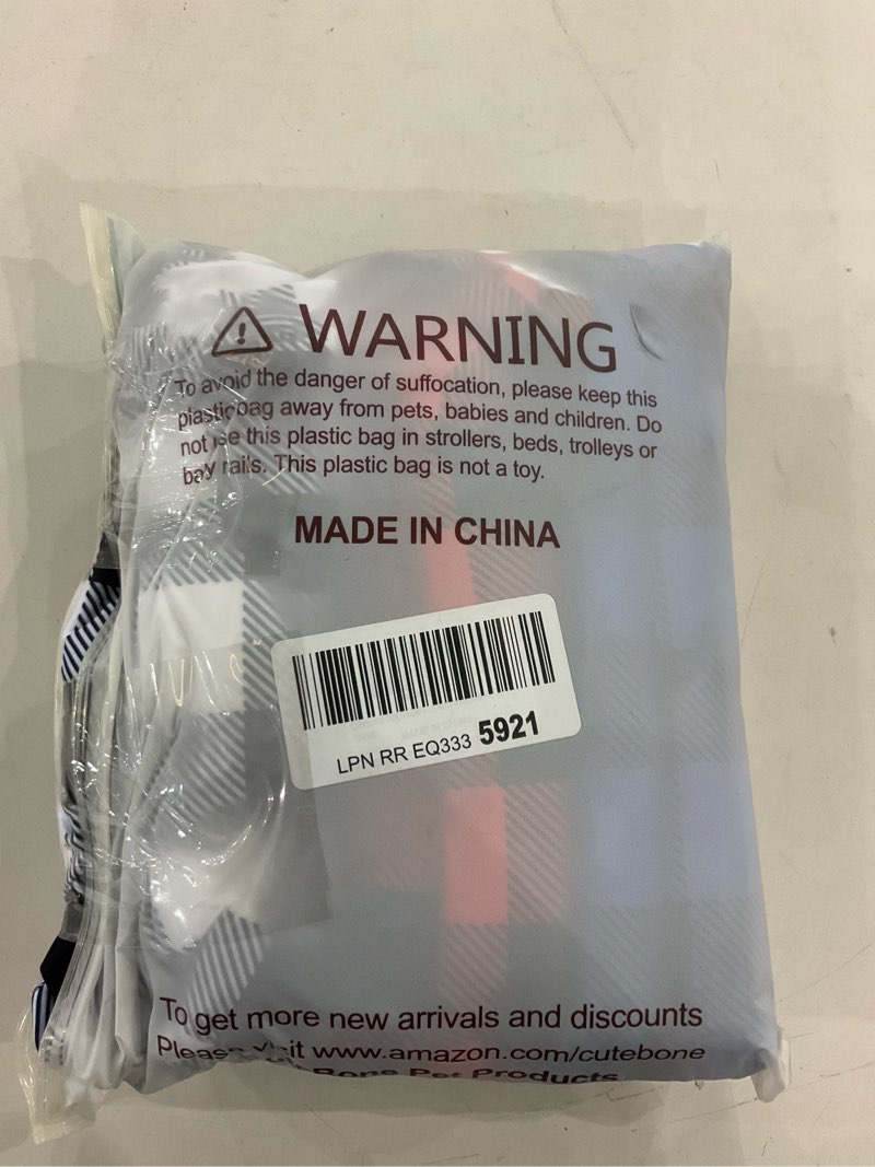 Condition photo showing New/Like New for CuteBone dog bellybands XL