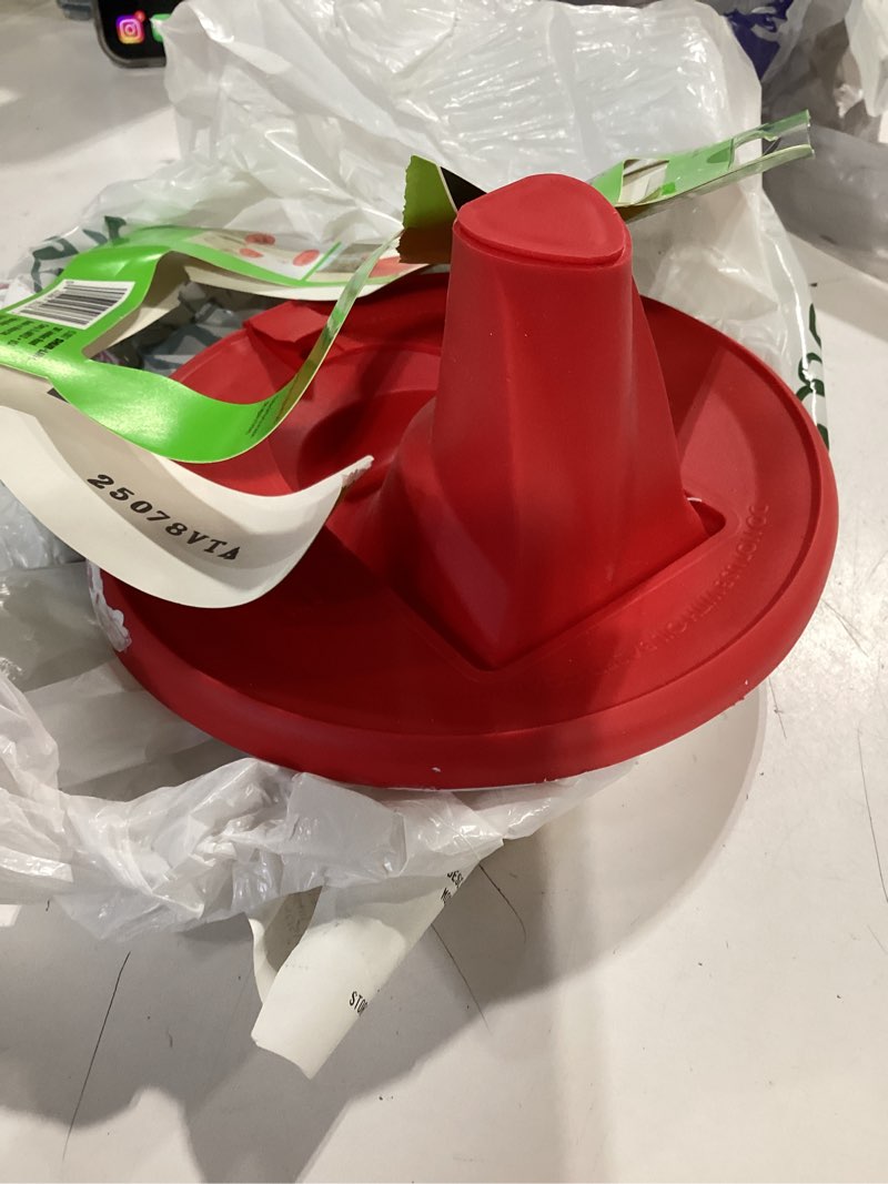 Condition photo showing Good Condition for shur-line 2007061 red silicone mess-free store and pour collapsible paint can lid