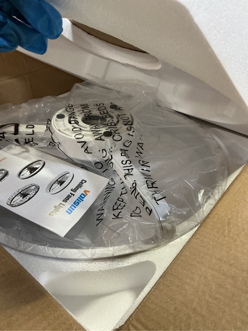 Condition photo showing Good Condition for volisun low profile ceiling fans with lights and remote, ceiling fan with light flush mount, no assembly, 3000k-6500k dimmable, white fandelier ceilings fans with lights for bedroom white 20 inch