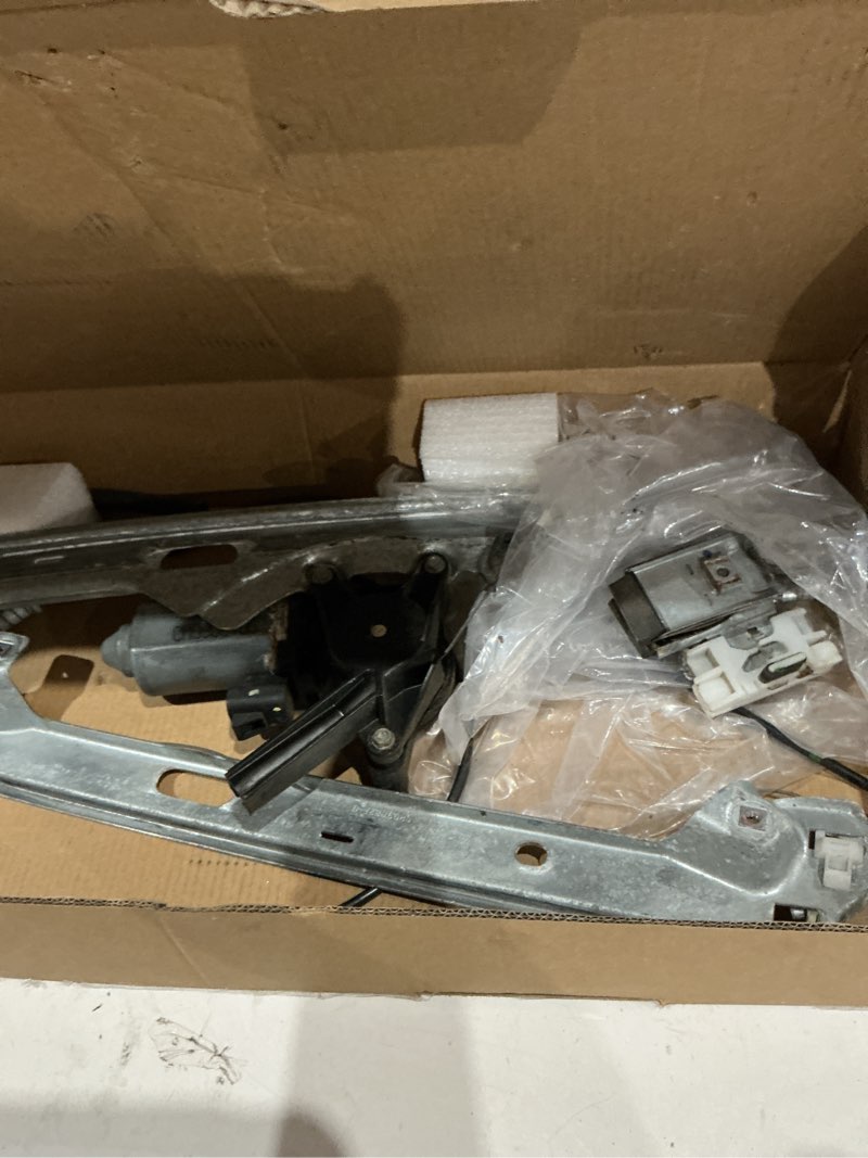 Condition photo showing As Is for front power window regulator with motor assembly compatible with silverado/tahoe/suburban/avalanche 1500 2500 3500 00-06 ca-dillac escalade 02-06 gm-c yukon xl/sierra (front driver (lh)) front driver side (lh)