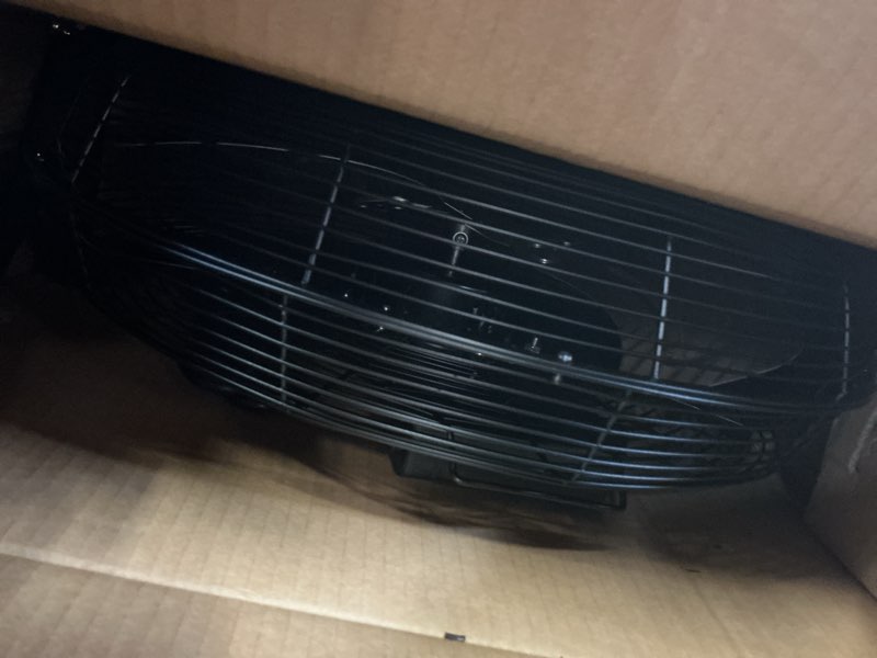 Condition photo showing Good Condition for comfort zone 18-inch high-velocity industrial floor fan, heavy-duty 3-speed metal shop fan with 180° adjustable tilt & carry handle, quiet vibration-free cooling for garage, workshop, & home 18"