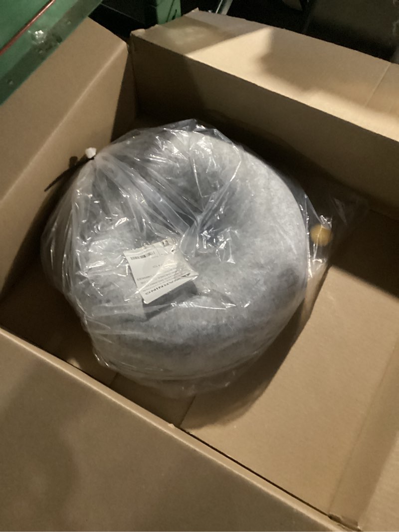 Condition photo showing Good Condition for Cat Tunnel Bed for Indoor Cats with 3 Toys, Scratch Resistant Donut Cat Bed, Up to 9 Lbs (M 20x20x9, Light Grey)