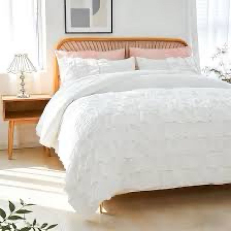 MR&HM White Ruffle Comforter Set Full Size for Girls Women 7 Pieces, Lightweight & Fluffy Comforter 