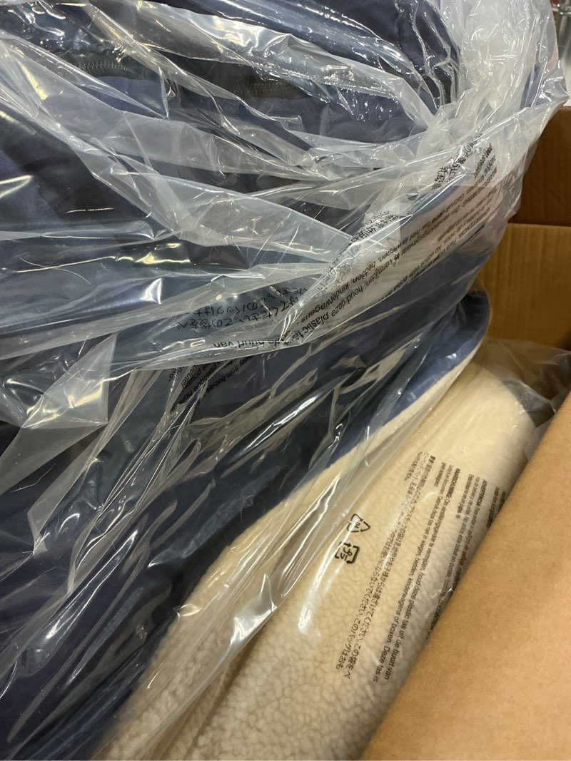 Condition photo showing New/Like New for Amazon Basics Pet Cave Bed for Dog, Large 35 x 35 x 13 inches, Blue Blue 35.0"L x 35.0"W x 13.0"Th