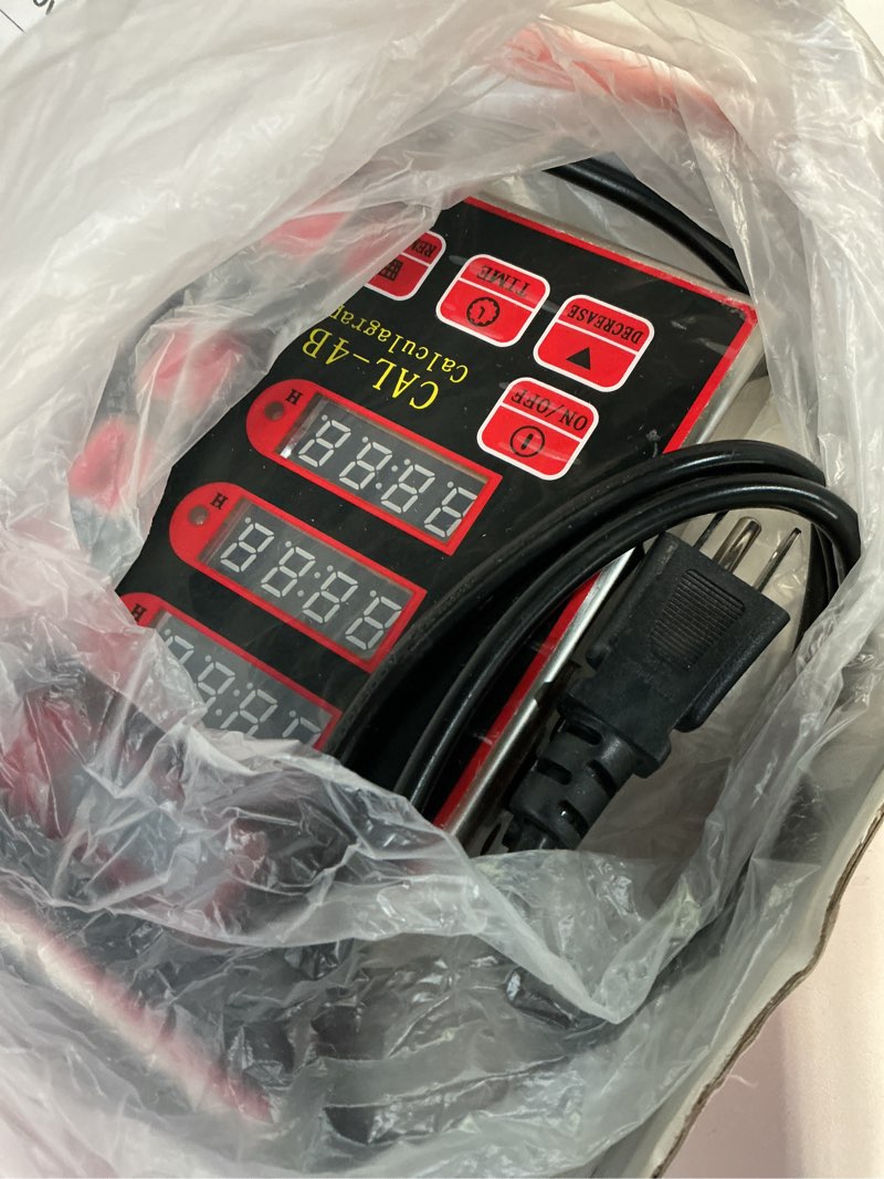 Condition photo showing Good Condition for relaxweex 1 pack commercial 4 channel digital kitchen timer, multi-countdown timer with loud alarm & large lcd display, wall mount or countertop for restaurant, fry station, baking & lab use 1 4 channels