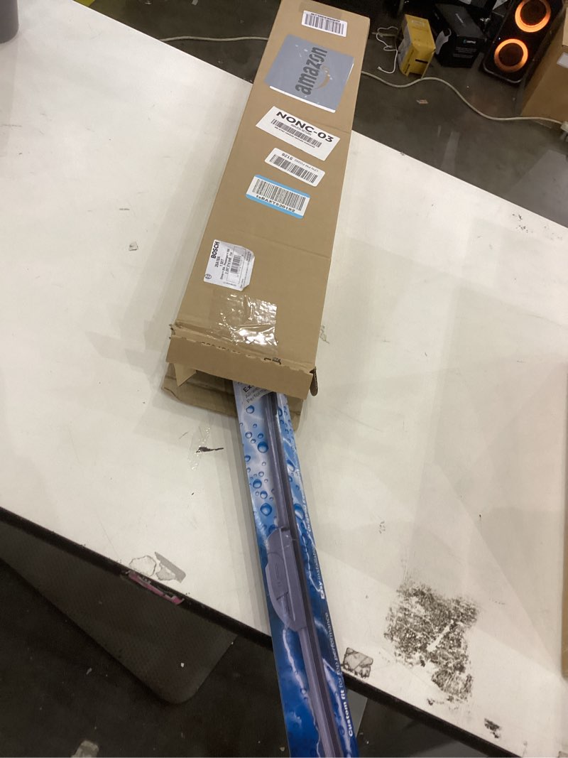 Condition photo showing New/Like New for BOSCH 26A20A ICON Beam Wiper Blades - Driver and Passenger Side - Set of 2 Blades (26A & 20A) Front (26A & 20A) ICON Combo Pack (Front)