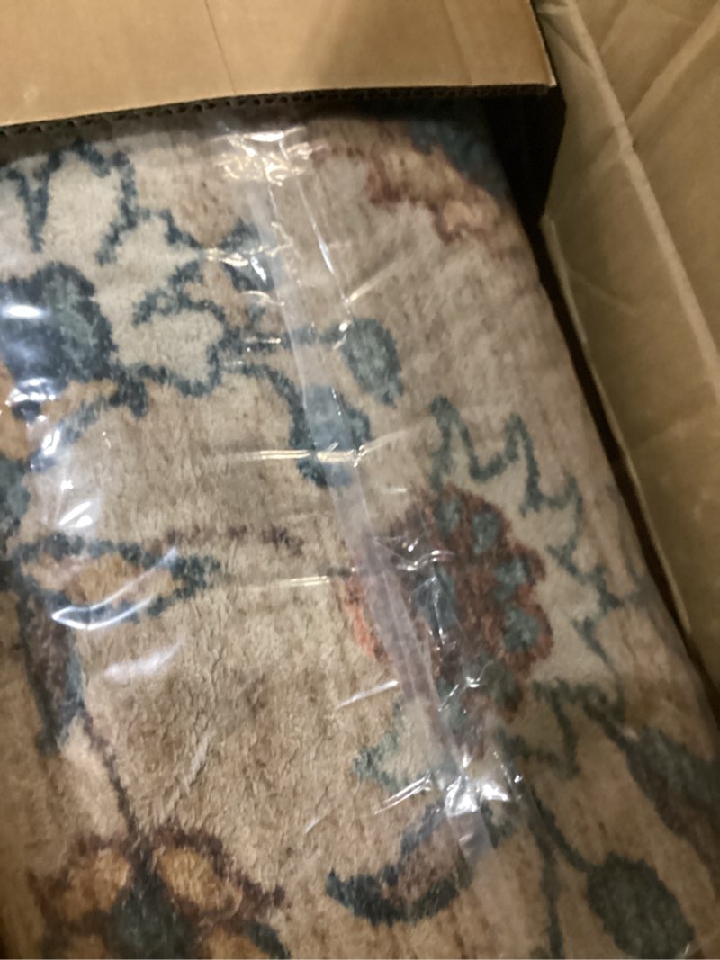 Condition photo showing Good Condition for vivorug 8x10 Area Rugs for Living Room, Non-Slip Backing Washable Rug 8x10, Beige Large Area Rug Soft Carpet for Bedroom Dining Room, Vintage, Easy Clean, Durable, Low Pile Rug Under Table Yellowish/Navy 8' x 10' (Rectangular)