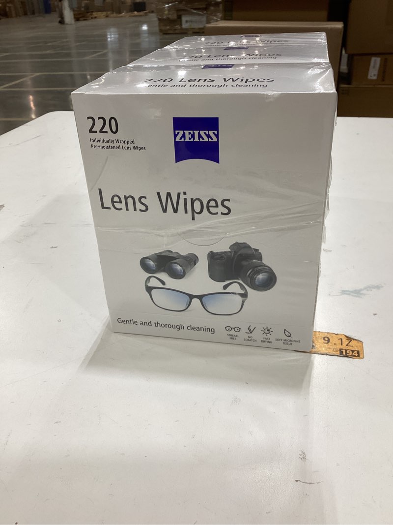 Condition photo showing New/Like New for Zeiss Lens Wipes, White, 220 Count, 3 Pack