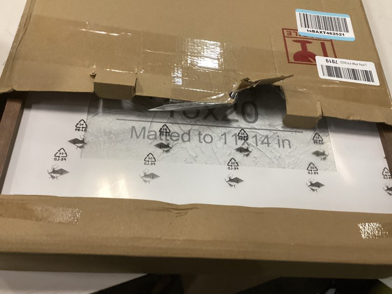 Condition photo showing Good Condition for kennethan 16x20 Picture Frame Rottern Brown Set of 5, Wooden Poster Frame for Wall Mounting Display for Home, Office,Gallery,Holiday with Photos, Posters, Puzzles 16x20"-5Pack Rotten Brown