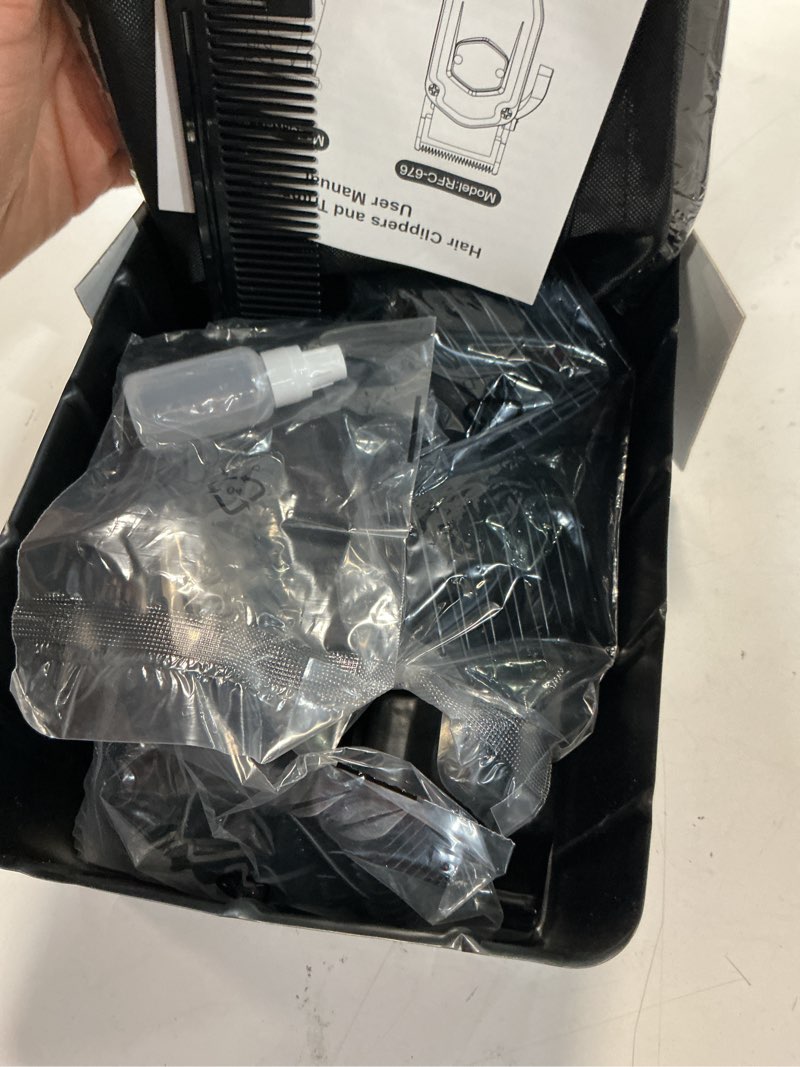 Condition photo showing Good Condition for romanda clippers and trimmers set, hair clippers for men cordless,mens clippers and grooming set,barber clippers set