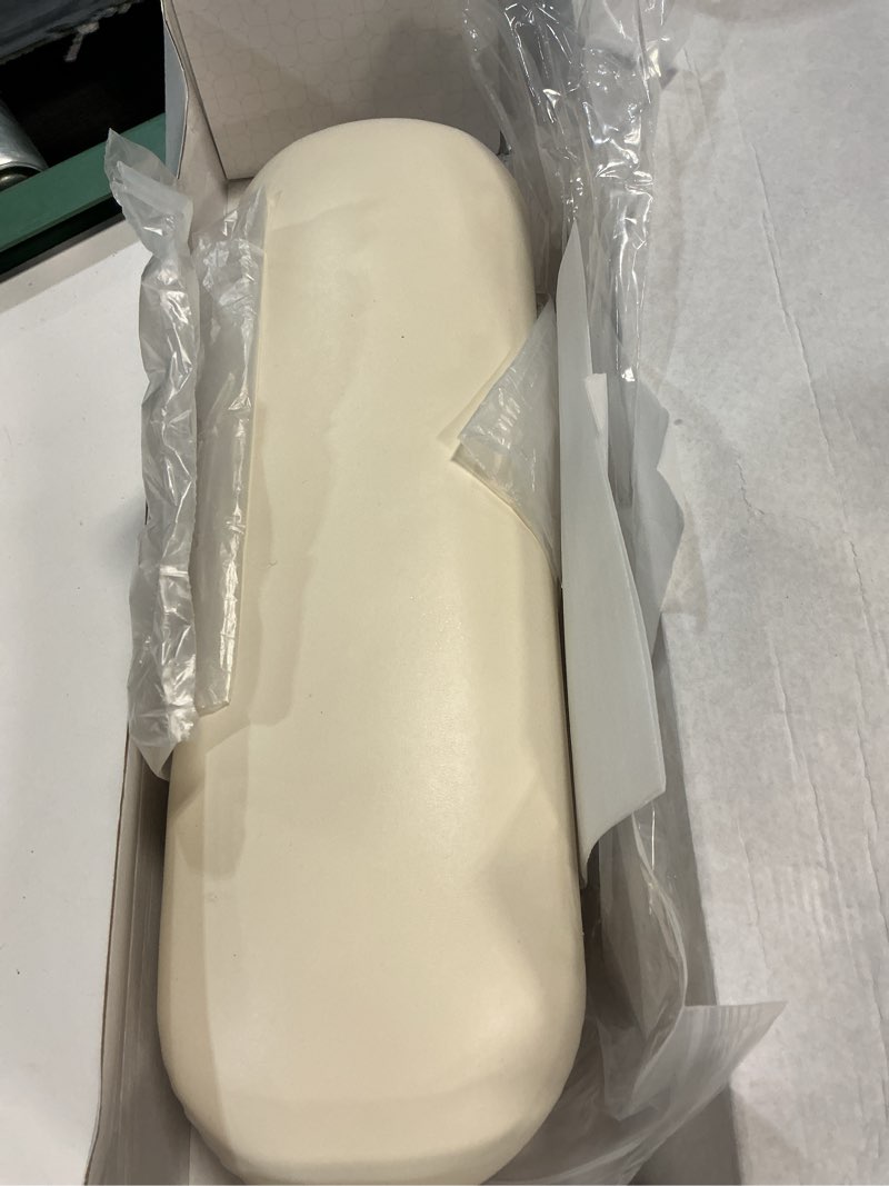 Condition photo showing Good Condition for erasable arm rest for nails tech, luxury nail arm rest white manicure hand rest for nails tech with non-slip aluminum alloy legs, cleanable technology leather