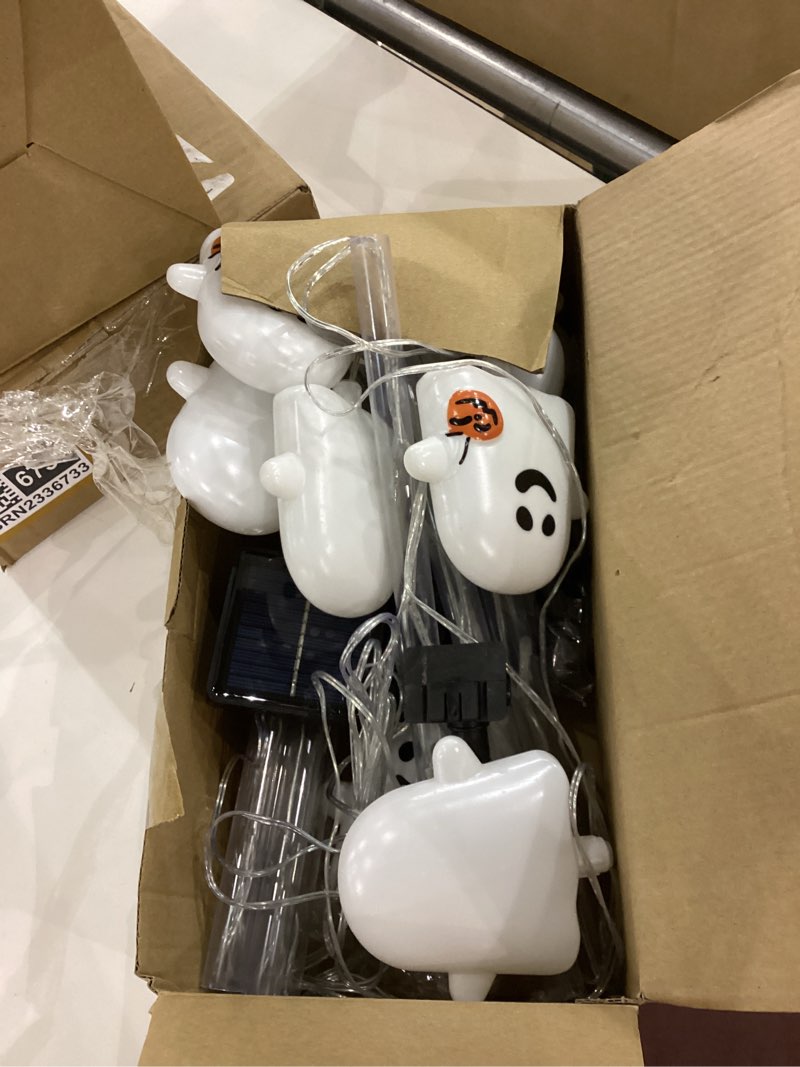 solar halloween ghost pathway lights, 10 pack - outdoor ghost stake lights with pumpkin design, sola