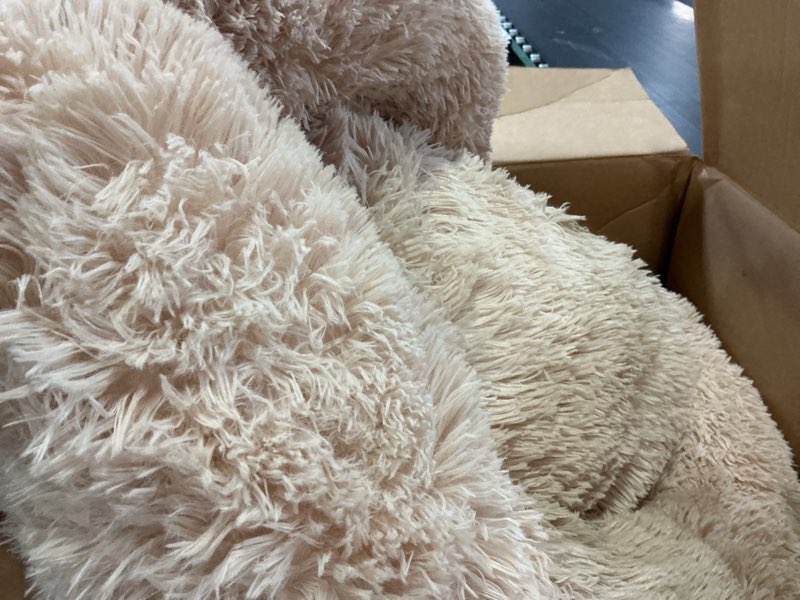 Condition photo showing Good Condition for donut dog bed - premium comfort for anxiety relief - fluffy & calming design with ultra-plush support | cozy round dog bed with super soft circle style (beige, large) large (36"l x 36"w x 10"th) beige