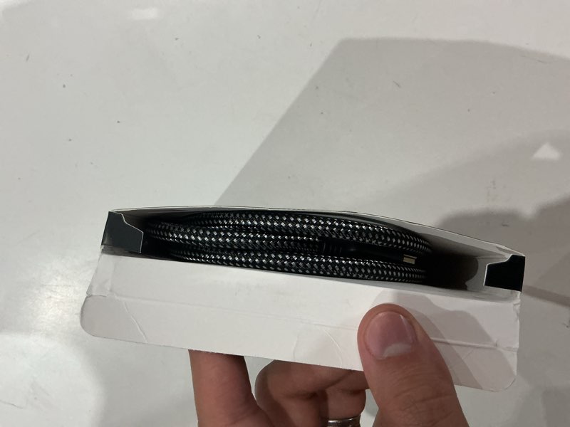 Condition photo showing New/Like New for powerbear 4k hdmi cable 3 ft | short hdmi cable, braided nylon & gold connectors, 4k @ 60hz, ultra hd, 2k, 1080p, arc & cl3 rated | for laptop, monitor, ps5, ps4, xbox one, fire tv, & more 1 3ft