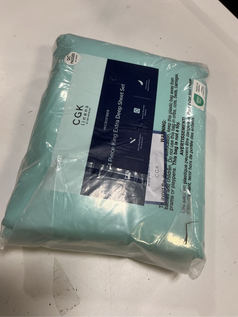 Condition photo showing New/Like New for Extra Deep Pocket King Sheets - 4 Piece Breathable & Cooling Bed Sheets - Hotel Luxury Bed Sheet Set - Soft, Wrinkle Free & Comfy - Easily Fits Extra Deep Mattresses - Deep Pocket Spa Blue Sheets Set