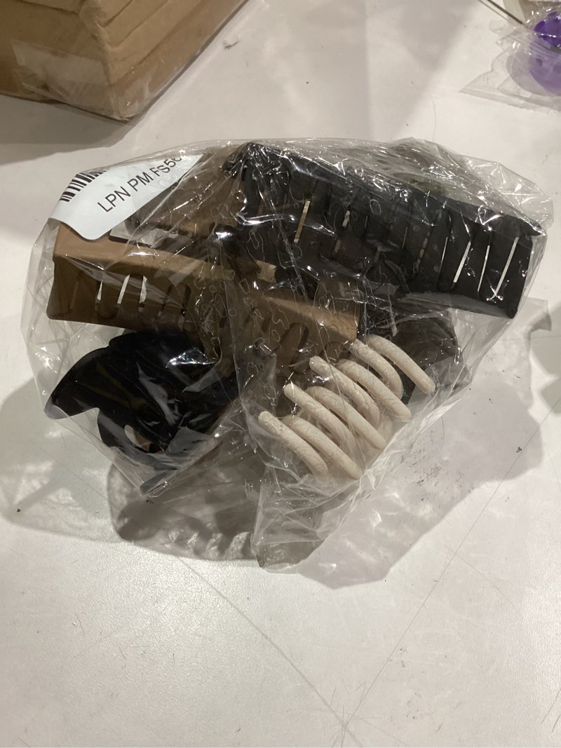 Condition photo showing Good Condition for SMKSL 3 Styles Hair Clips for Women Small Medium Big Claw Clips for Thin Thick Hair 12 Pcs Hair Claw Clips Hair Clips Combination Hair Accessories for Women (Brown)