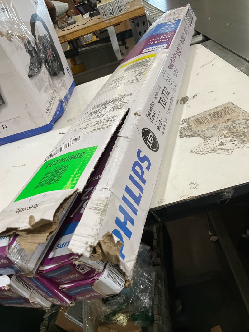Condition photo showing As Is for philips plug and play 32w equivalent 48 in. daylight deluxe type a t8/t12 led tube light bulb (10-pack)