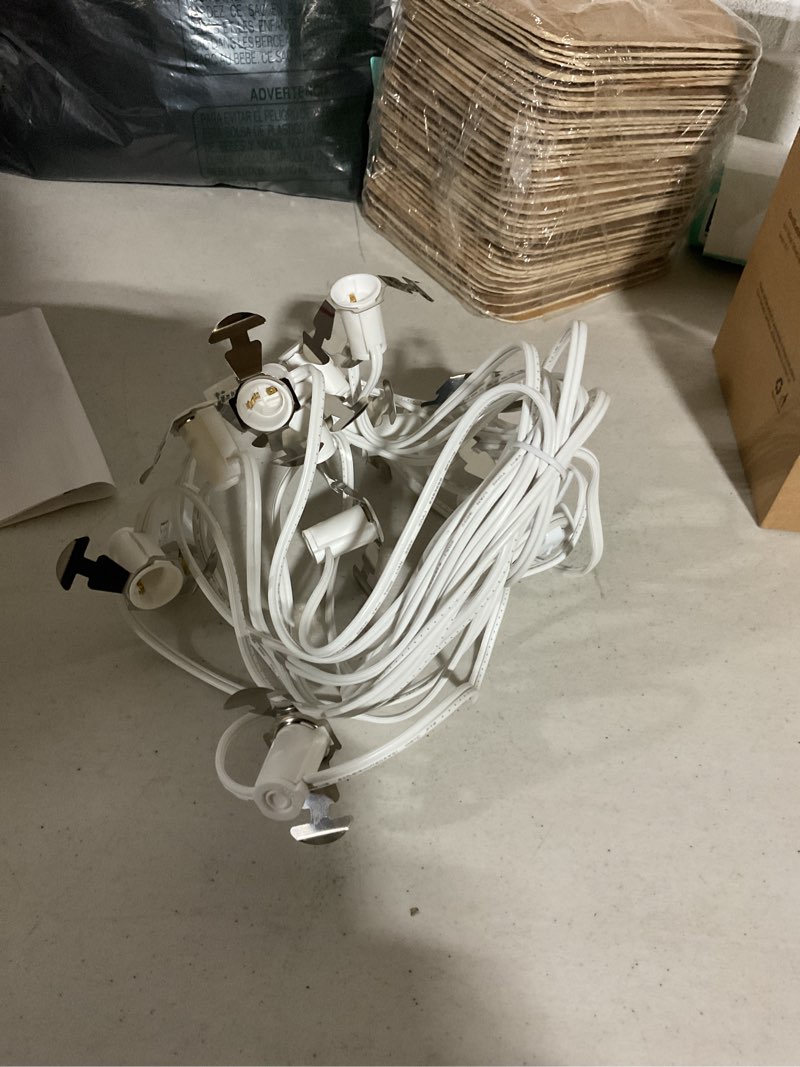 Condition photo showing Good Condition for suraielec 12ft accessory cord with 6 led light bulbs, christmas village lights replacement, c7 light cord with switch for snow village house, holiday craft decorations, ul listed, set of 2