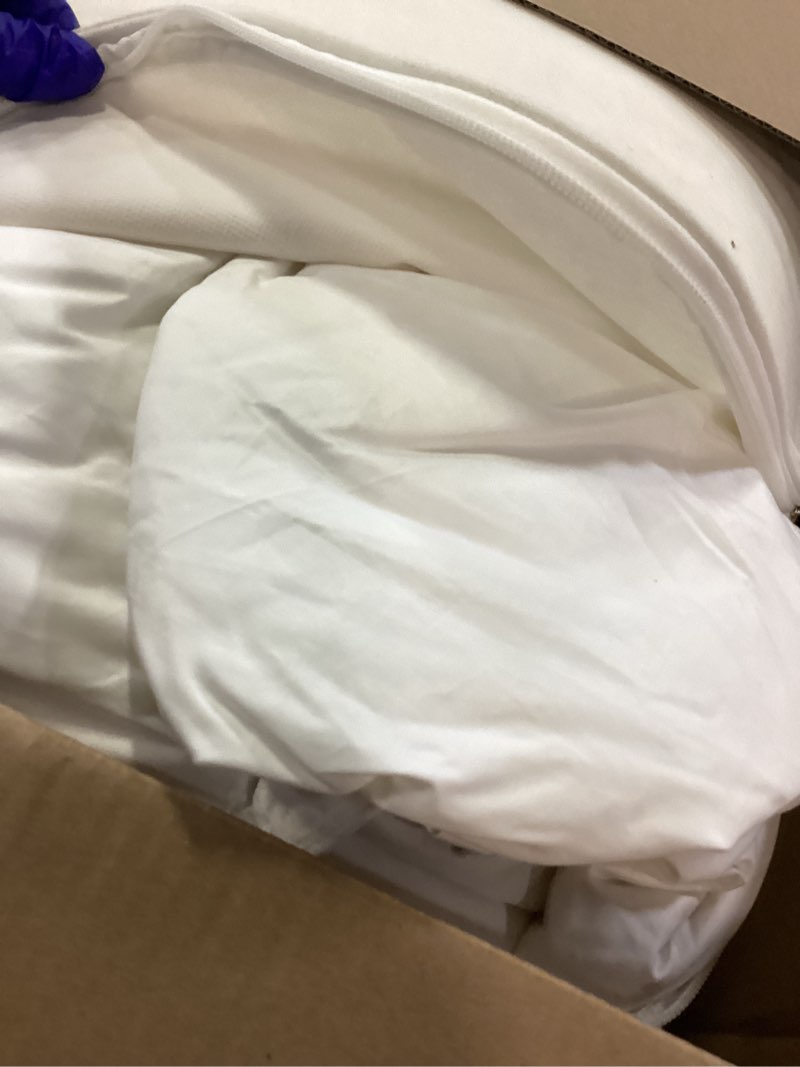 Condition photo showing Good Condition for puredown® goose down comforter king size, 800 fill power, 100% cotton winter oversized down duvet insert 700 thread count, heavyweight cloud fluffy pinch pleat extra warmth pinch pleat -white king