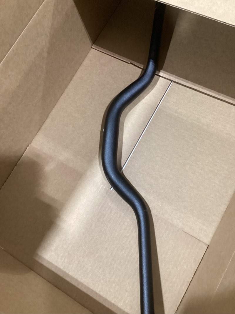 Condition photo showing Good Condition for Mountain Bike Handlebars Wide Riser 60mm Aluminum Alloy 31.8mm length 720mm Black Length:720mm (Black)