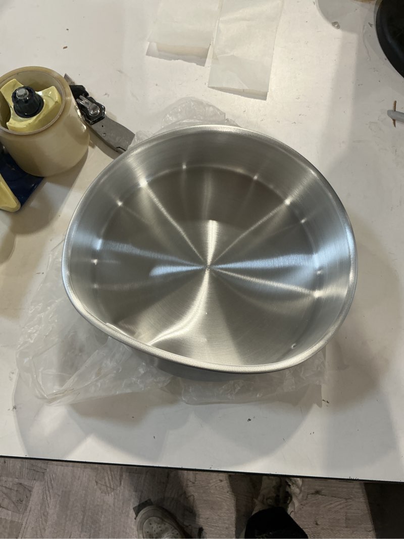 Condition photo showing As Is for winco heavy-duty round aluminum layer cake pan, 10" x 3"