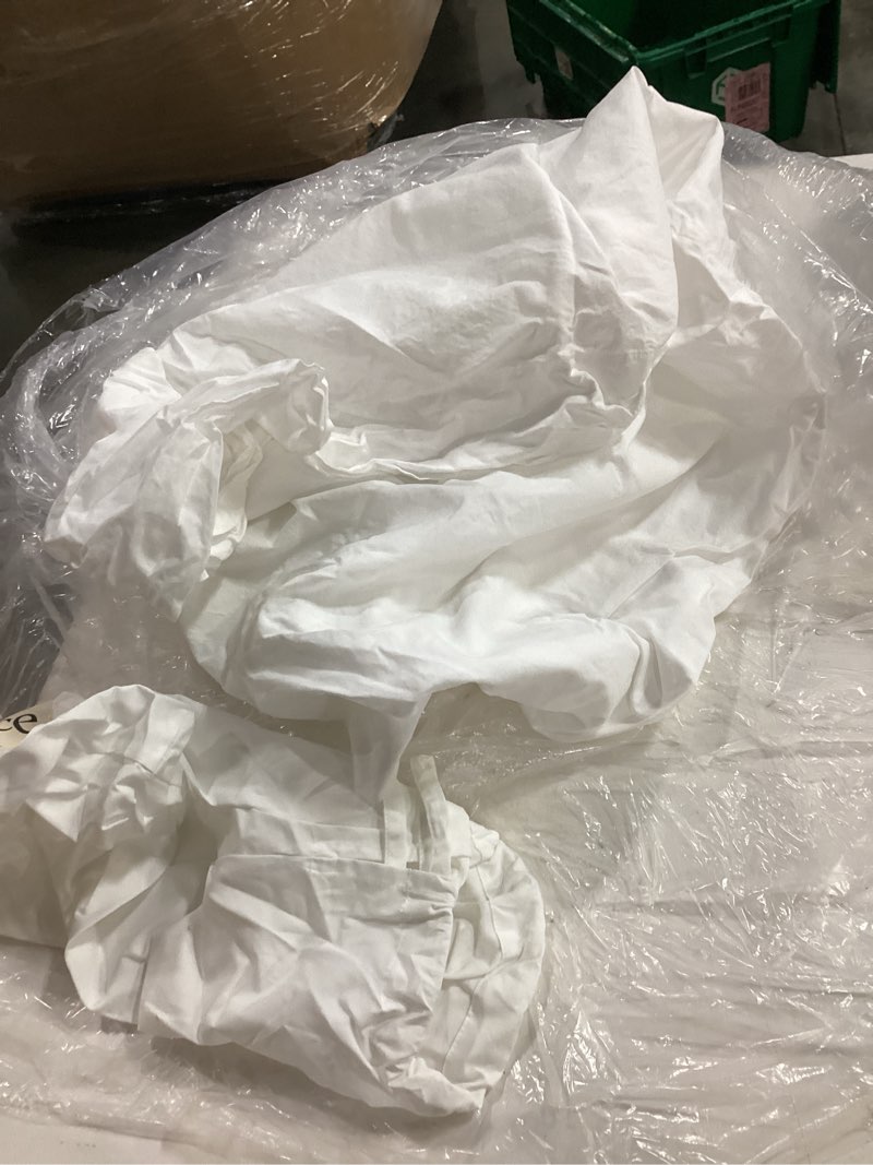 Condition photo showing As Is for bamboo sham set, king, walnut