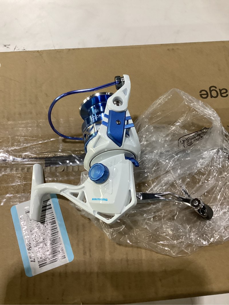 KastKing 4000 Spinning Reels, 17.5Lbs,5.2:1 -Centron Lite-White