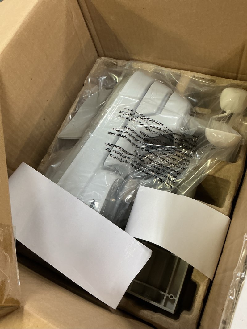 Condition photo showing Good Condition for AcuRite Iris (5-in-1) Professional Weather Station with LCD Display and Lightning Detection (01022M)