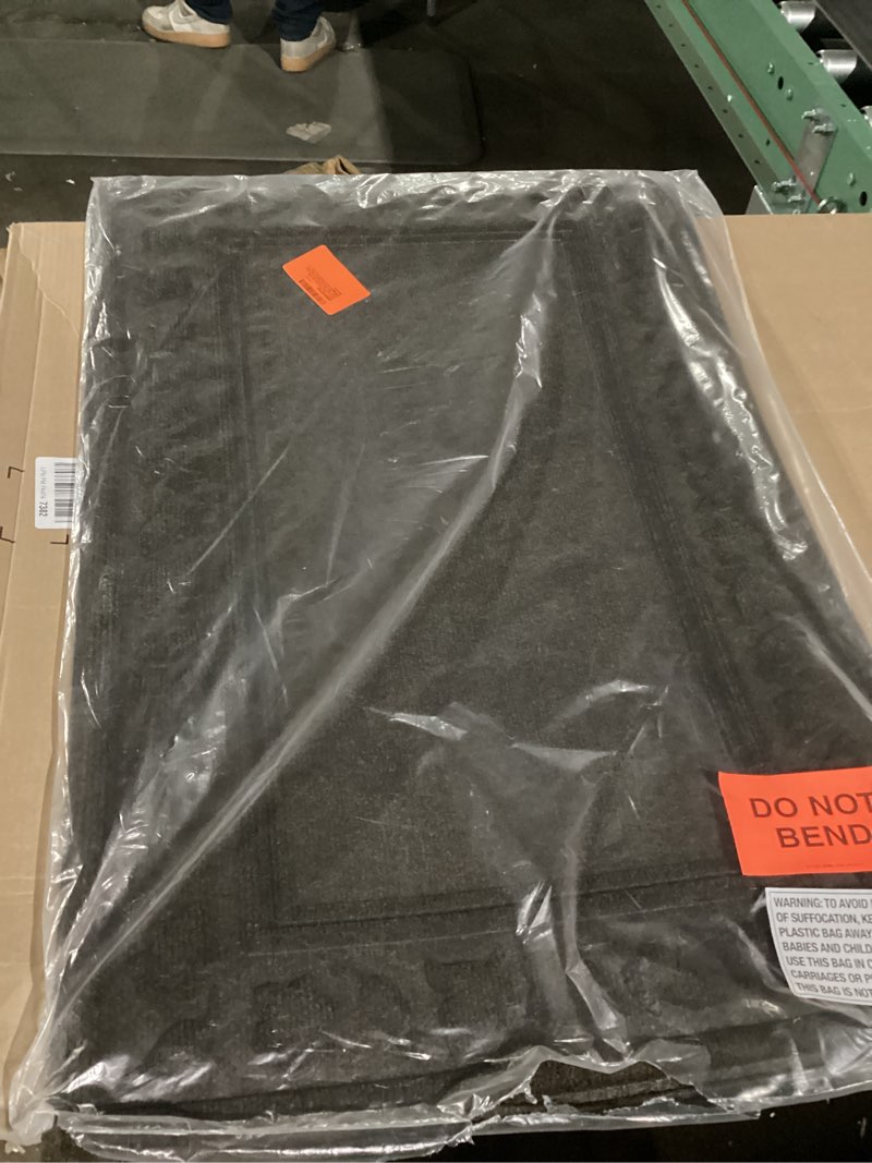 Condition photo showing Good Condition for Yimobra Welcome Mat Outdoor Indoor 29.5x17, All-Weather Waterproof Front Door Mat Outside Entrance, Non-Slip Low Profile Porch Patio Doormat, Black 29.5x17 Inch Black