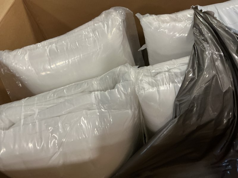 Condition photo showing Good Condition for Clara Clark Throw Pillows - Premium Couch Pillow Inserts for Decorative Pillows, 24”x24” - Set of 4