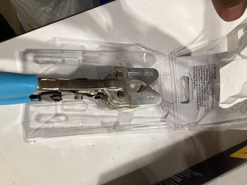 Condition photo showing Good Condition for sharkbite plumbing plier 1 in. d 1 pc