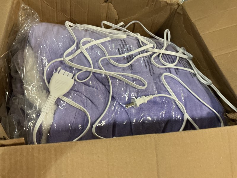 Condition photo showing Good Condition for Electric Heated Blanket King Size 90"x100" - Dual-Sided with Microplush & Sherpa Fabric, 4 Heat Settings & 10 Hours Auto Off, Dual Controller, Machine Washable - Light Purple 10-purple King(90"x100")