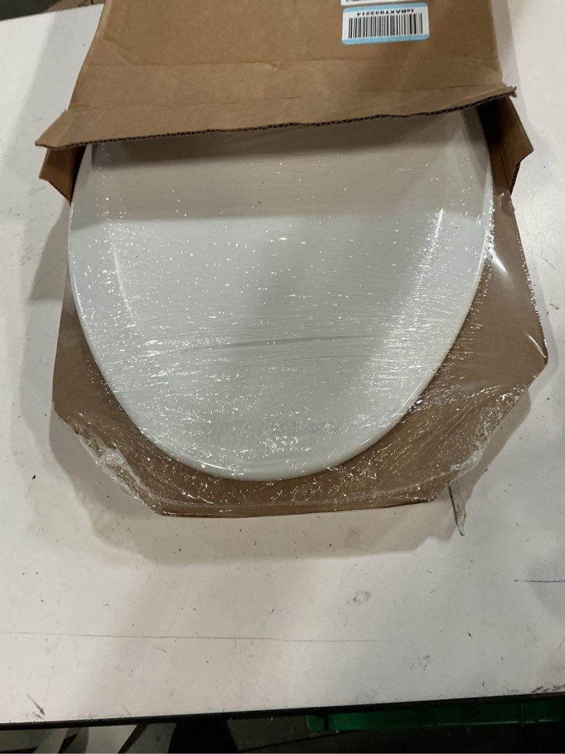Condition photo showing New/Like New for bemis 1500ec 390 lift-off wood elongated toilet seat, cotton white (pack of 1)