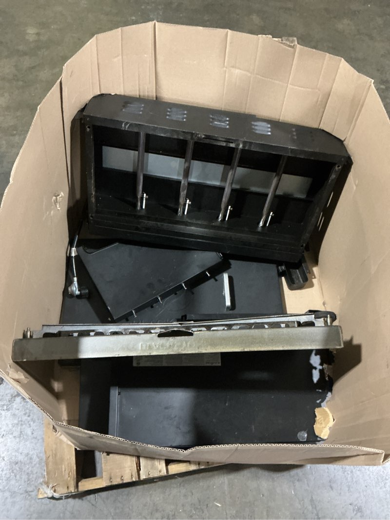 Condition photo showing As Is for blackstone 4-burner 36" griddle cooking station with hard cover